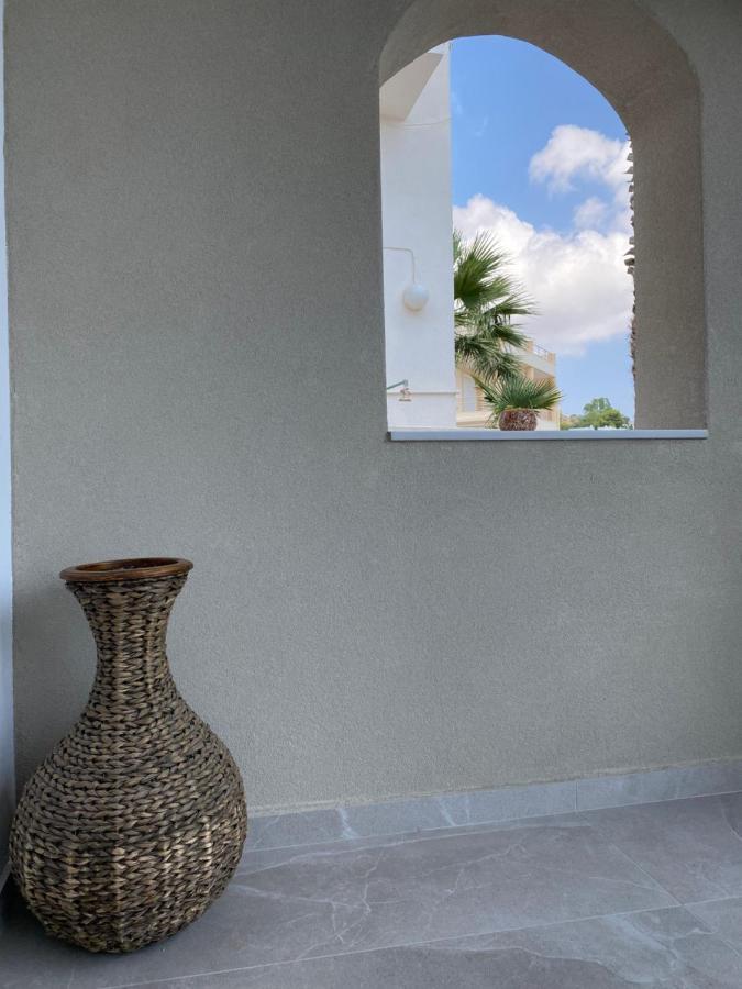 Apartamento Beautiful House In Front Of The Sea Gazi Exterior foto